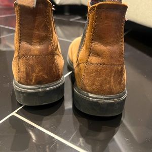 Boys Blundstone Rustic brown leather size 13